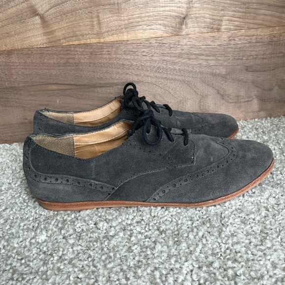 Dolce Vita Suede Oxfords - Picture 2 of 4